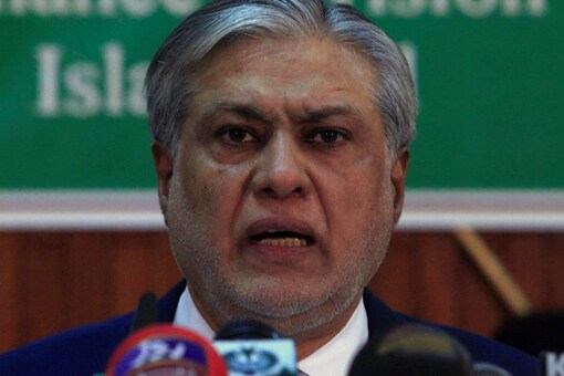 Pakistan finance minister Ishaq Dar presented a mini budget to unlock the suspended IMF bailout package and stop his country from defaulting on its debt (Image: Reuters File)