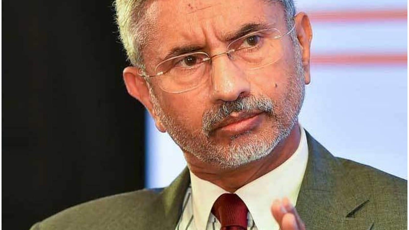 Jaishankar Rules Out Helping Pakistan Deal With its Economic Crisis