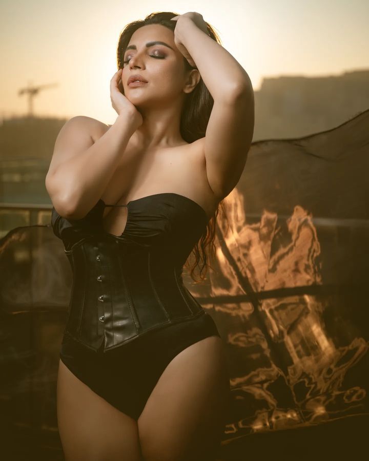 Shama Sikander looks sultry in a black corset and matching underpants.