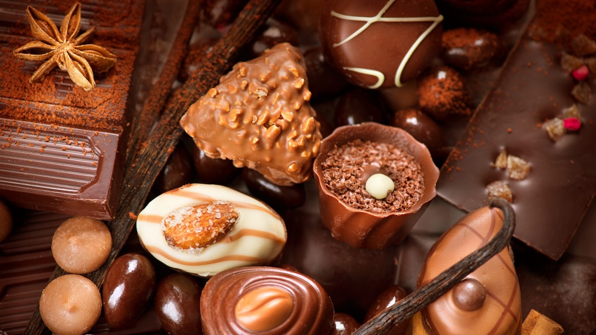 Valentine's Day 2023: 5 Types Of Chocolates That Are Ideal To Gift On Valentine’s Day