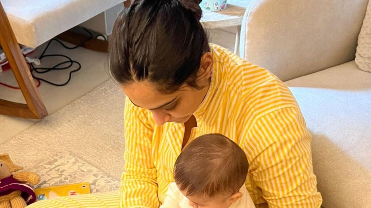 'Biggest Blessing': Sonam Kapoor Celebrates 6 Months of Son Vayu With Adorable Video, Hubby Anand Reacts