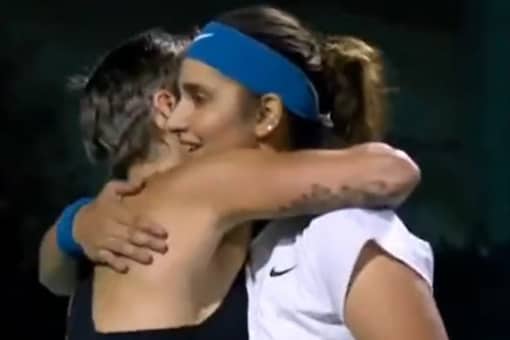 Sania Mirza and Bethanie Mattek-Sands at the Abu Dhabi Open (Twitter/Screengrab)