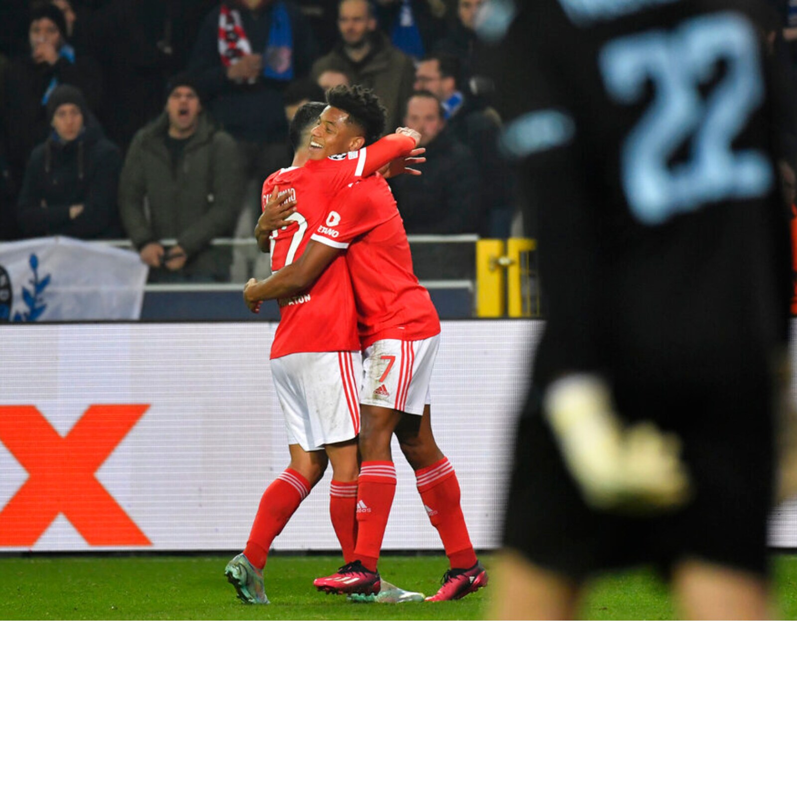 UEFA Champions League: Benfica Beat Club Brugge at the Double Away