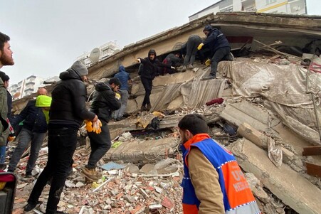 Turkey Earthquake LIVE Updates: Death Toll Reaches 239 in Syria; Turkish Officials Report 76 Deaths