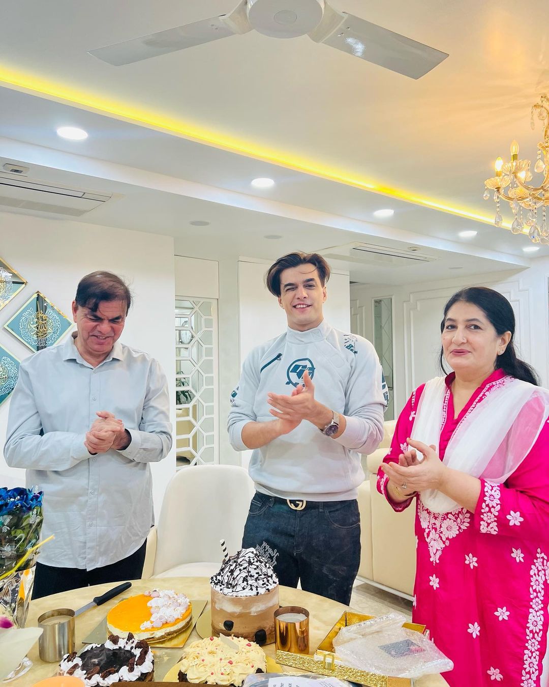 Mohsin Khan's house is minimalist in nature with terrific lighting. Cultural elements add meaning to the interiors. 