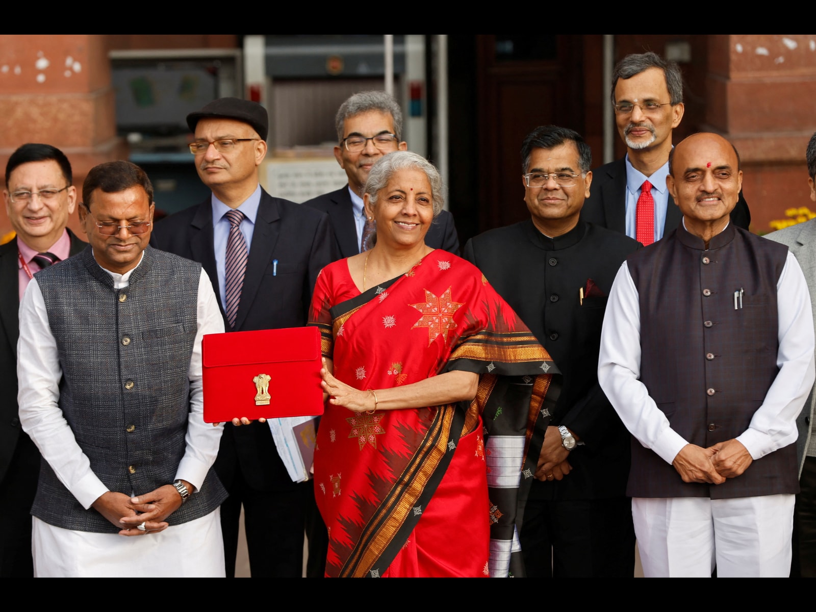 Budget 2023 Key Highlights: Are You Under New Tax Regime? Nirmala  Sitharaman Has Good News for You - News18
