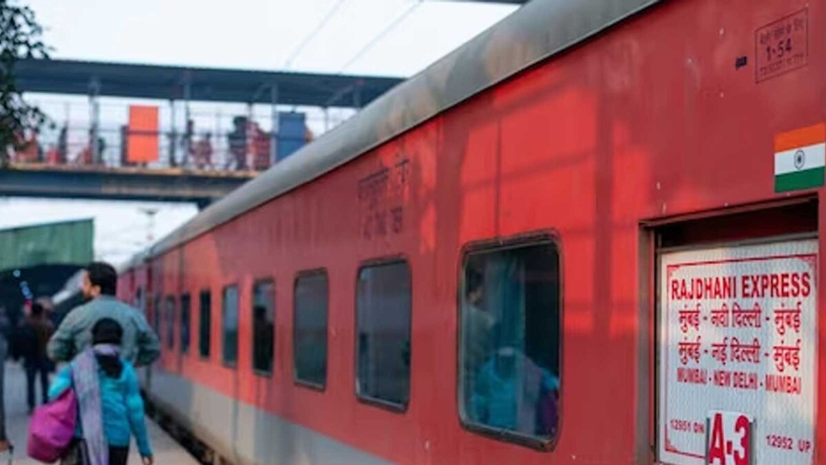 Do You Know How Rajdhani, Shatabdi and Duronto Express Got Their Names