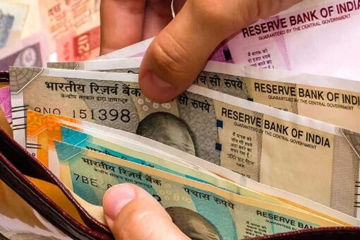 The Monthly Pension Scheme (MIS) of the Post Office is what you are looking for here.
