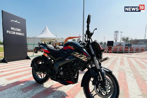 2023 Bajaj Pulsar NS200 (Photo: Paras Yadav/ News18.com)