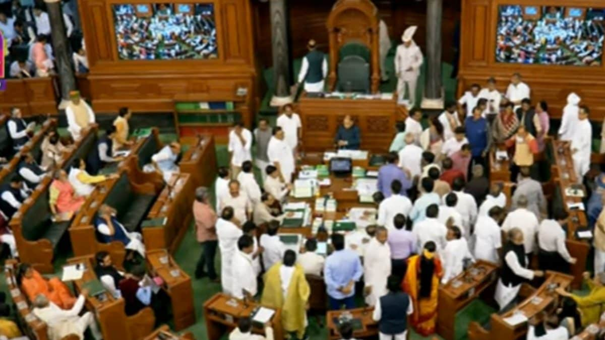 Lok Sabha Adjourned Amid Ruckus Over Opposition Demand For Jpc Probe