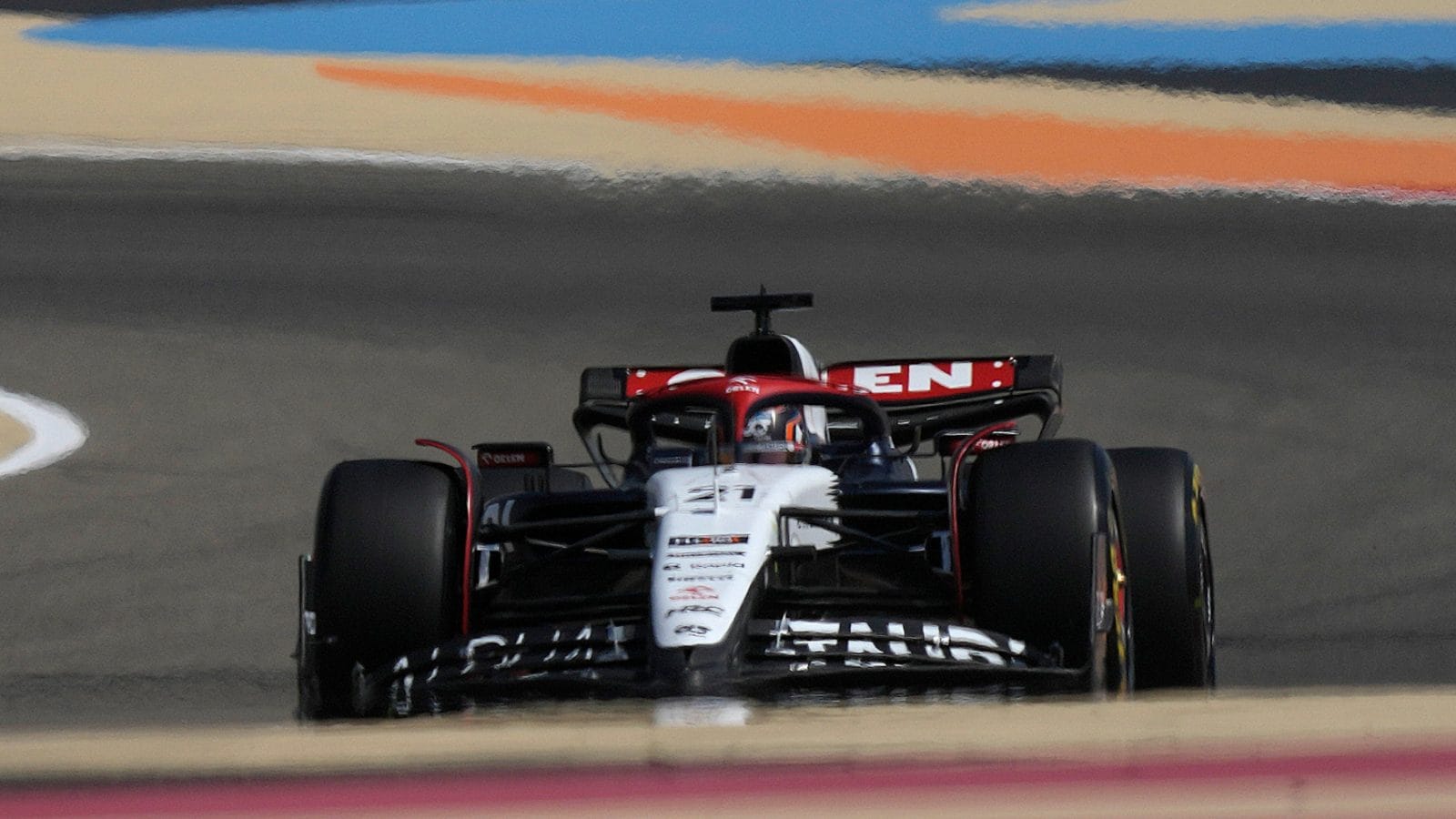 AlphaTauri Team Principal Denies F1 Team for Sale
