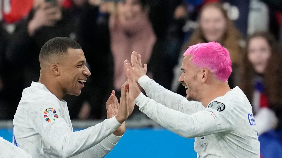 France Decimate Hapless Netherlands 4-0 as Kylian Mbappe Nets Brace