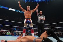 In Pictures: WWE Smackdown, 24 March 2023- Rey Mysterio Responds to Dominik's Taunts, Cody Rhodes Accepts Solo Sikoa Challenge