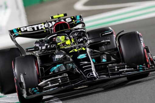 Lewis Hamilton struggled during Saudi Arabian GP qualifying and finished 8th (AFP Photo)
