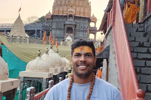 Umesh Yadav visited the Mahakal temple in Ujjain ahead of IPL 2023 (Umesh Yadav Twitter)