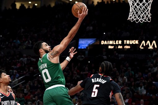 Jayson Tatum shines as Celtics hold late rally from Trail Blazers (AP Photo)