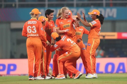 wpl 2023 live, wpl 2023 live score, wpl 2023 live updates, wpl 2023 live cricket score, gg vs rcb live, gg vs rcb live score, gg vs rcb live news, gg vs rcb live cricket score, gg vs rcb live full score, cricket live