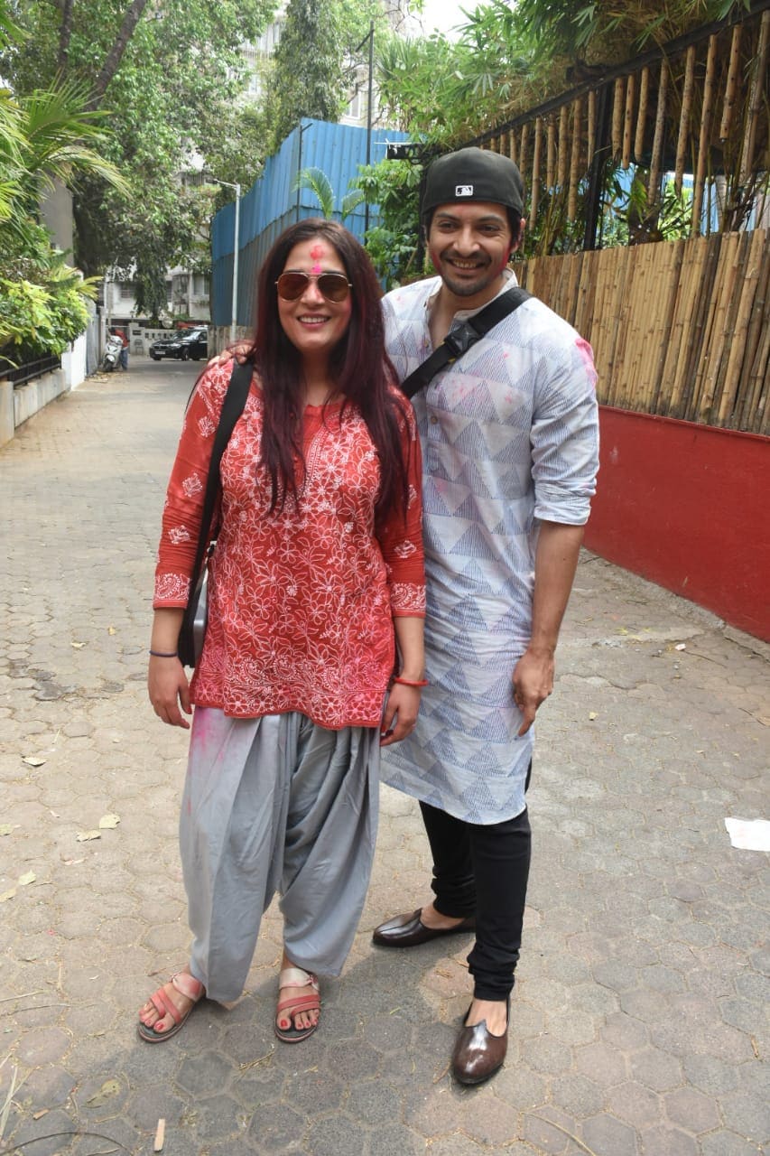 Richa Chadha and Ali Fazal seen arriving at Javed Akhtar's Holi party. 