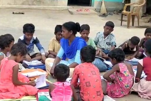 Murmu is now giving free coaching to many local tribal children in her area (Photo: Nayan Ghosh/News18)