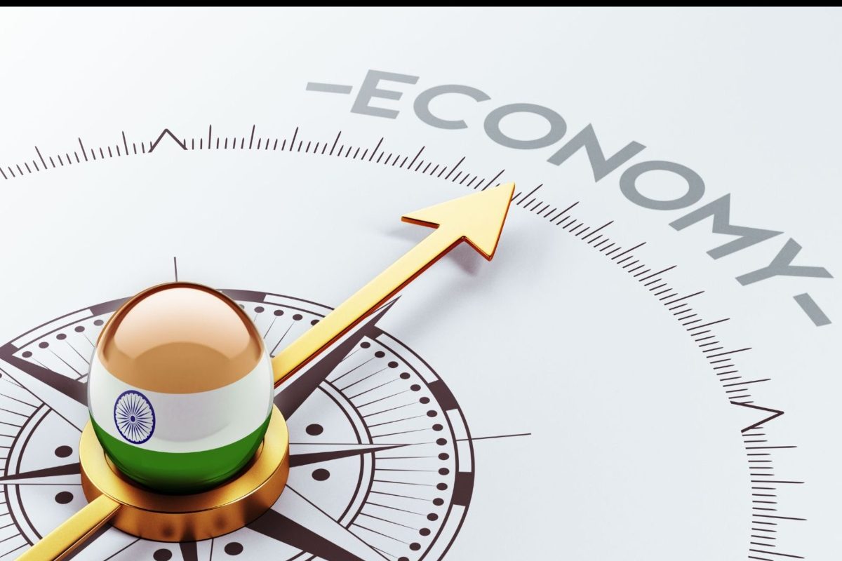 Economy Firing All Cylinders', Here's All What Economists Say On India's  Q4FY23 GDP Growth - News18