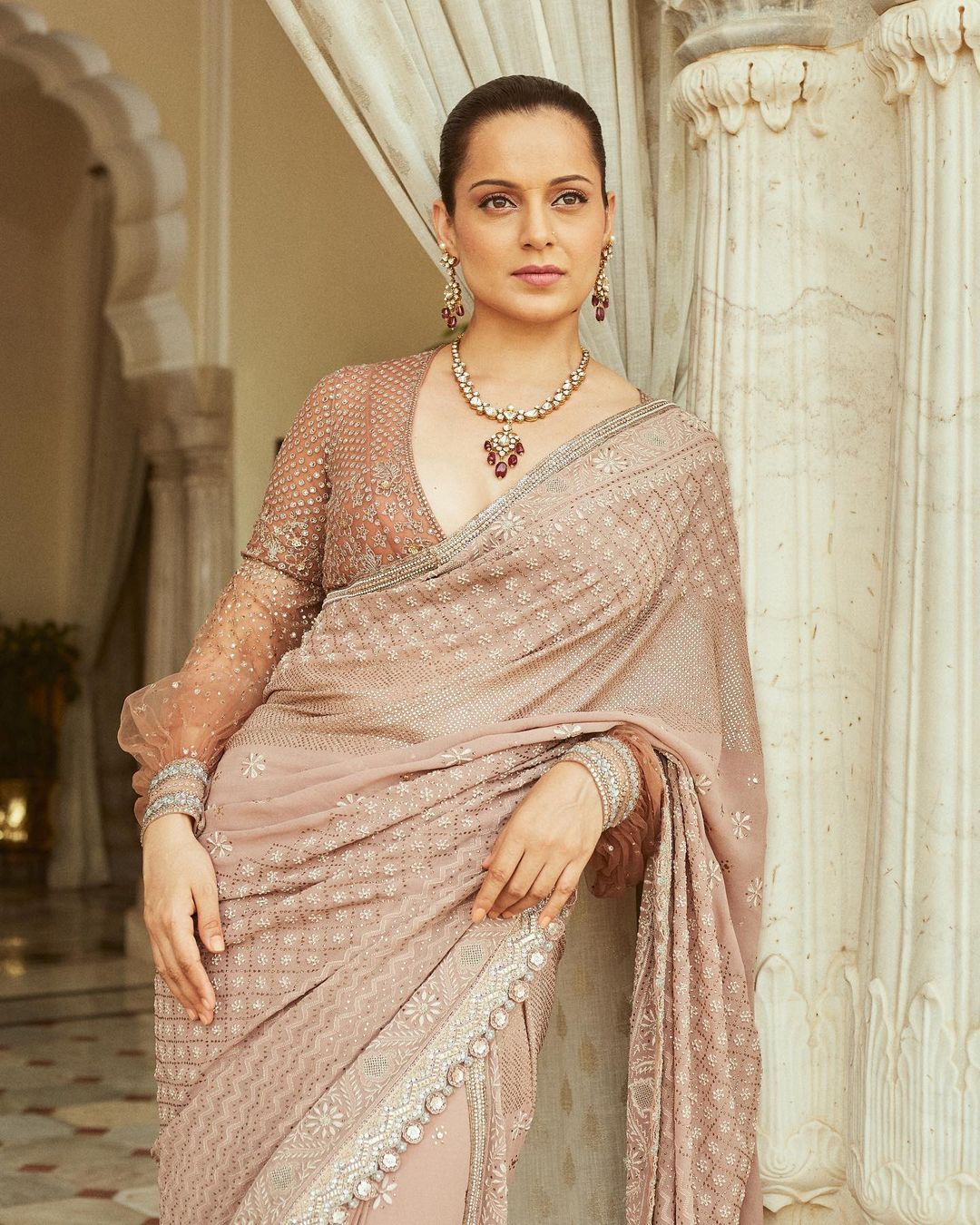 Trust her to make an undeniably royal statement, and she will deliver. Take a look at her in this ivory Chikankari saree, an embroidered blouse and a stunning necklace. (Image: Instagram)