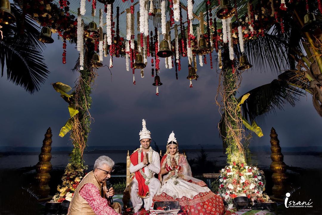 Krishna Mukherjee and Chirag Batliwala captured during their wedding ceremony. 