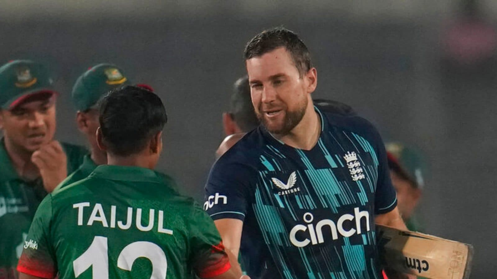 Live Cricket News Today: England Eye 2-0 Lead; Smith’s Unique Fielding Drill