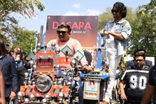 Dasara Star Nani Gets a Grand Welcome In Ahmedabad; Meets Fans and Enjoys Jalebi-Fafda