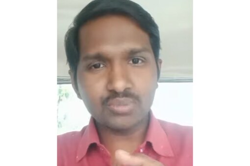 Twitter users lauded Janardhan for following his passion.(Image Credit : YouTube/@goldjanardhaninvestor8078)