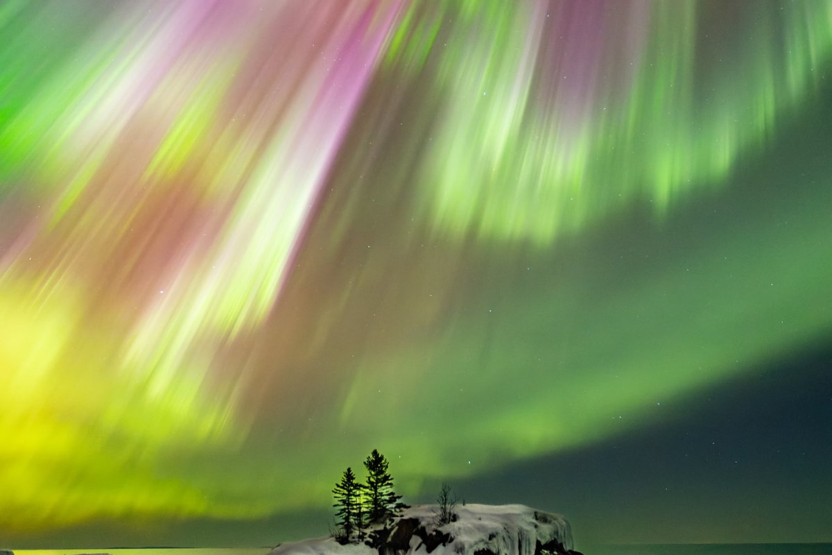 Northern Lights in Real Time | Aurora Borealis - YouTube