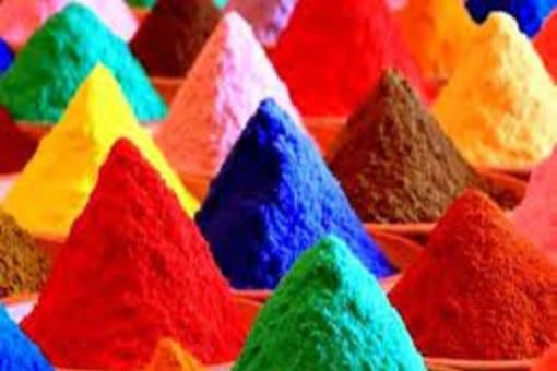 You can make blue gulal from the aparajita flowers. It can be used to make both coloured water and dry gulal.
