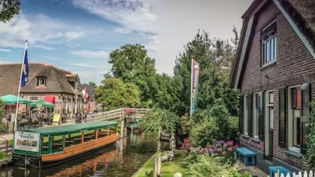Geithoorn is also called the ‘Venice of the North’.
