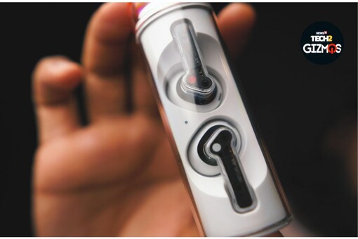 Nothing Ear (Stick) case is made out of transparent plastic, and it certainly attracts scratches and a whole lot of dust. (Image: News18/ Shaurya Sharma)