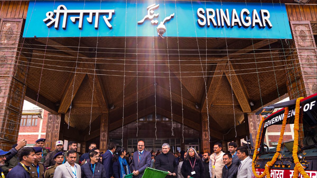 Railway Line Connecting Jammu with Kashmir Soon, SaysUnion Minister Vaishnaw