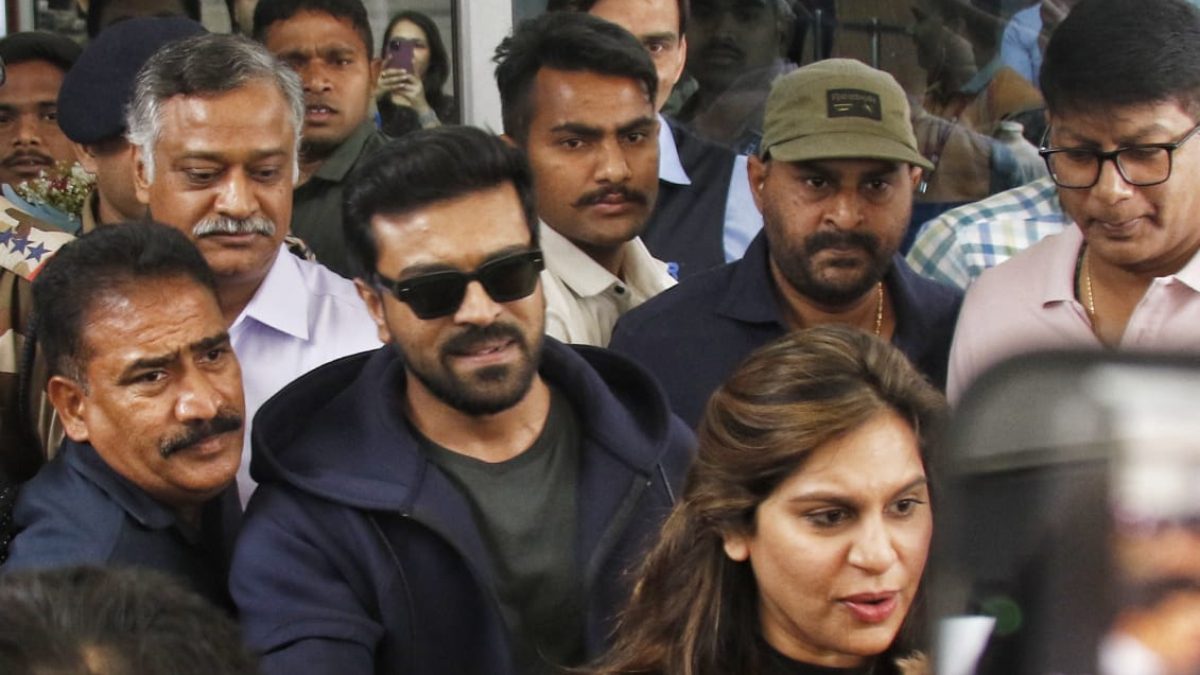 Ram Charan, Pregnant Upasana Brutally Mobbed at Airport After Oscars Win, Video Goes Viral