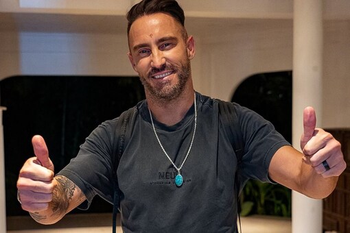 RCB skipper Faf du Plessis reaches Bengaluru
