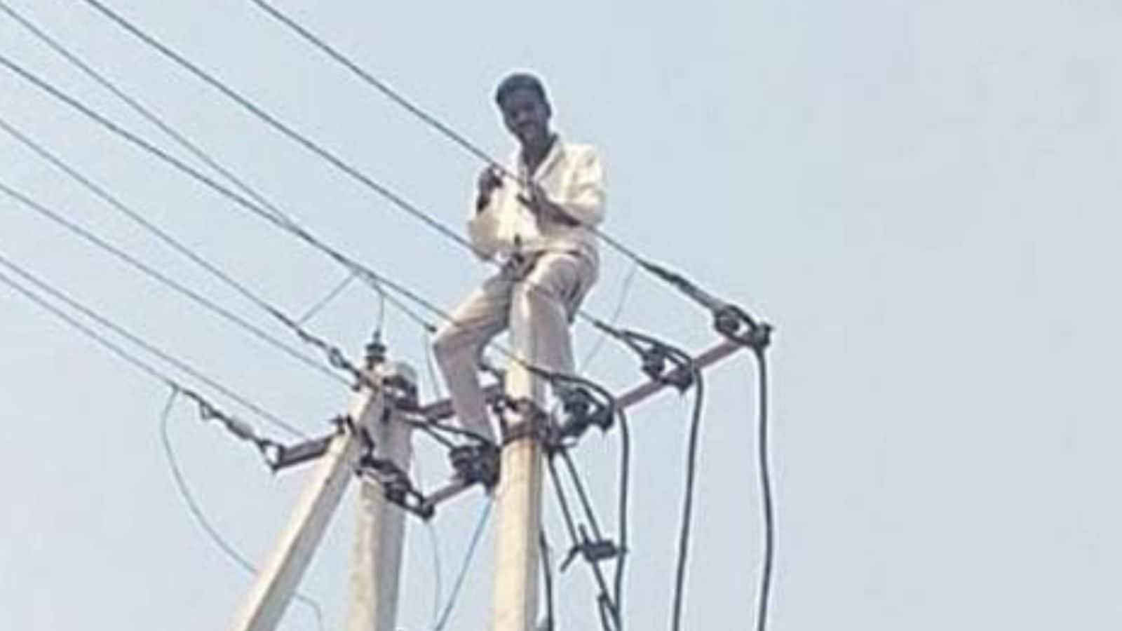Telangana Man Climbs Electric Pole Upon Not Getting Any ‘Gold’ From His In-laws