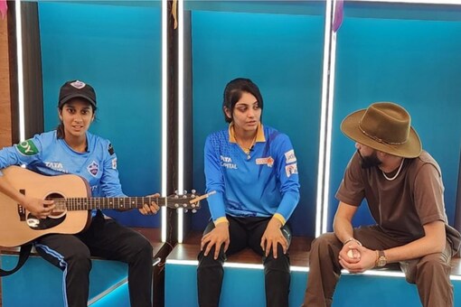AP Dhillion with Jemimah Rodrigues and Harleen Deol (Twitter)