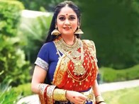 Remember Laagan Fame Actress Gracy Singh? This Is What She Is Doing Now