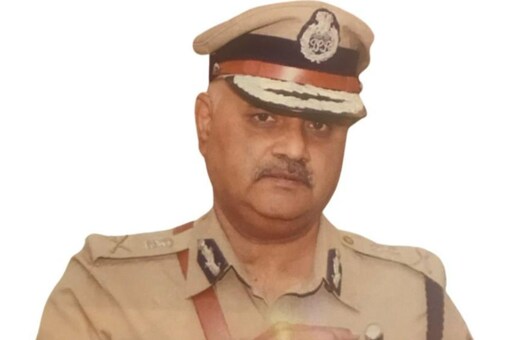 Karnataka DGP Praveen Sood said most of the unfortunate deaths that take place on highways are due to speeding by motorists. (Image: News18)
