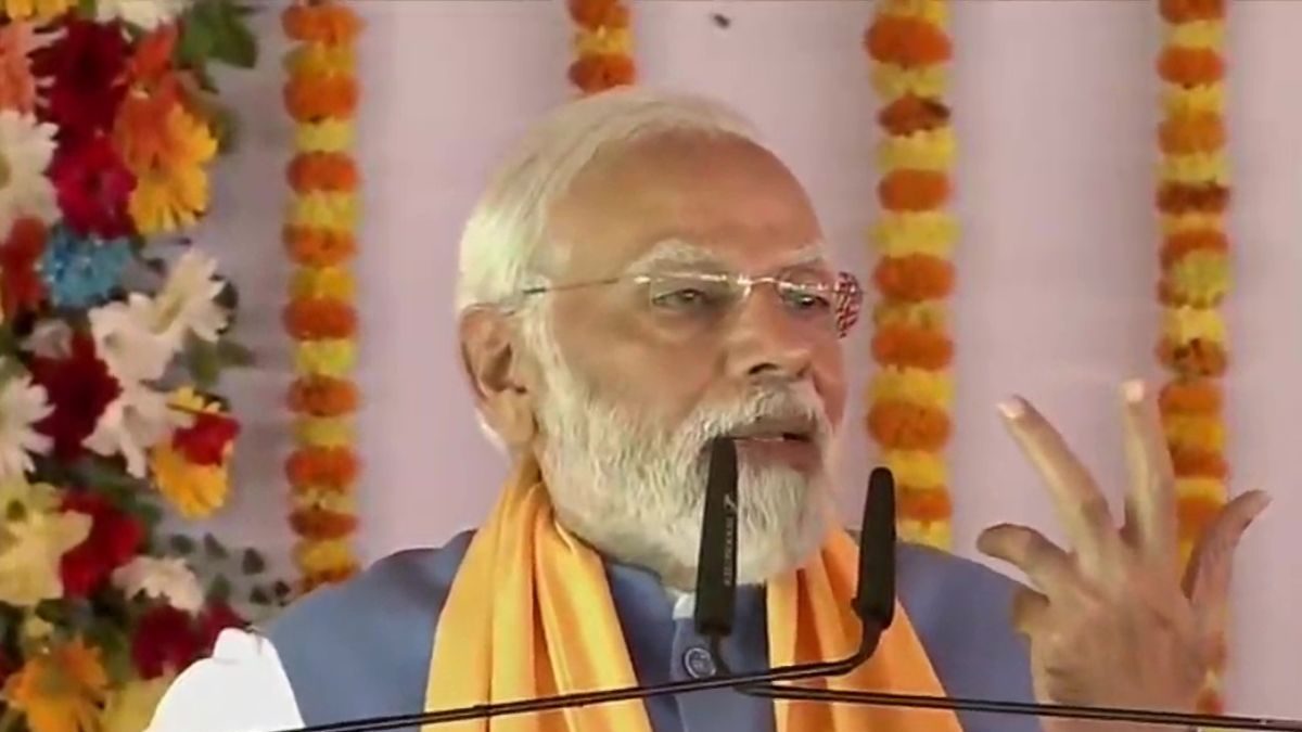 'Jaunpur's Radish, Muskmelon Now at London Shops': PM Modi Lists 'Uttam' Pradesh's Feat; CM Yogi Claps