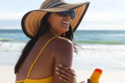 This summer show your skin the extra love and care that it deserves. (Image: Shutterstock)