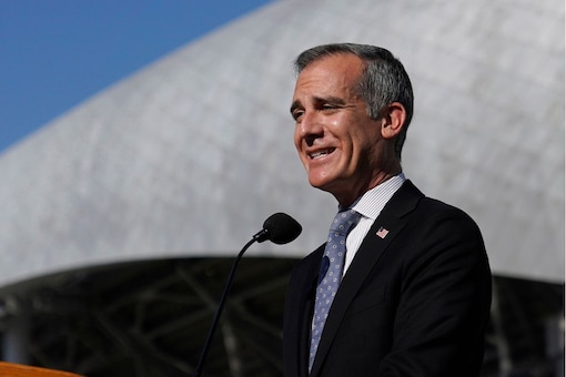 The Senate voted 52-42 to confirm the nomination of Eric Garcetti. (Credits: Associated Press) 
