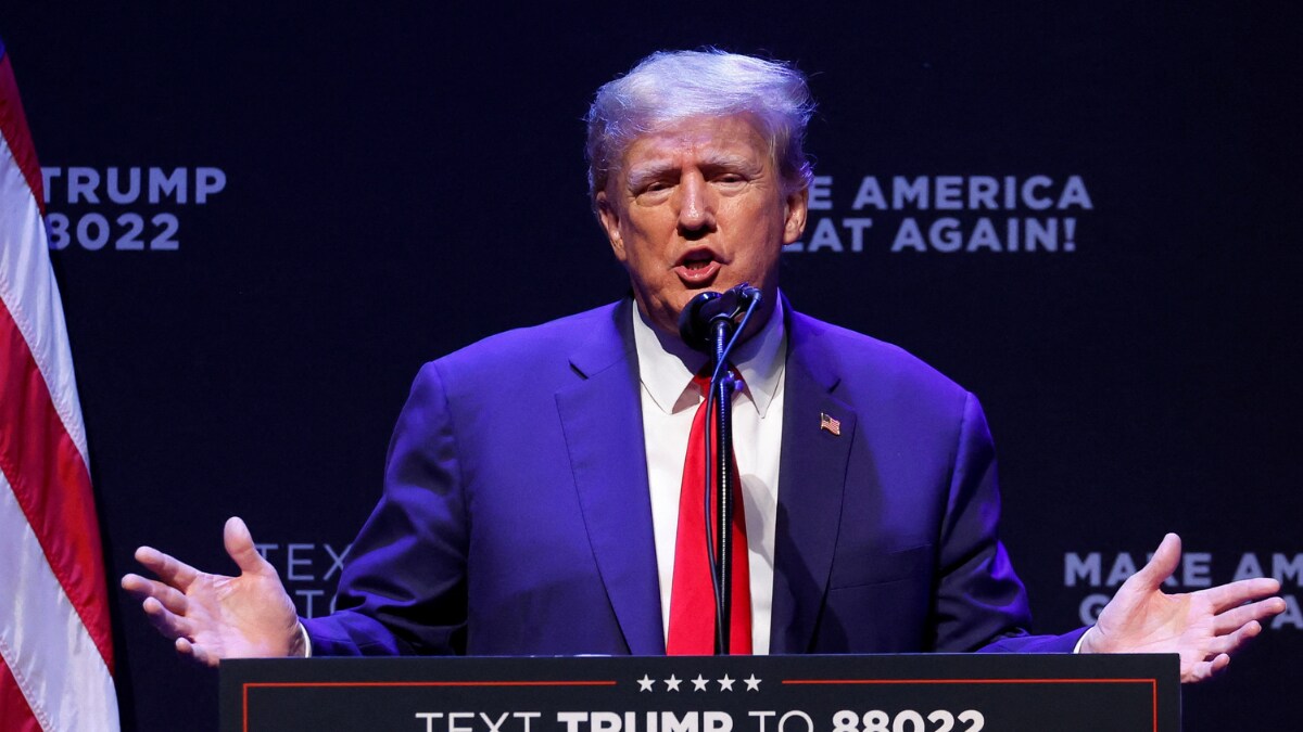 ‘I’M BACK’: Trump Writes First Facebook Post Two Years after Ban Over Capitol Riot