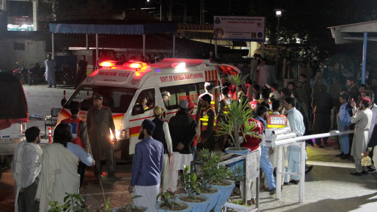 At Least 9 Dead as Strong Earthquake Rattles Pakistan, Afghanistan