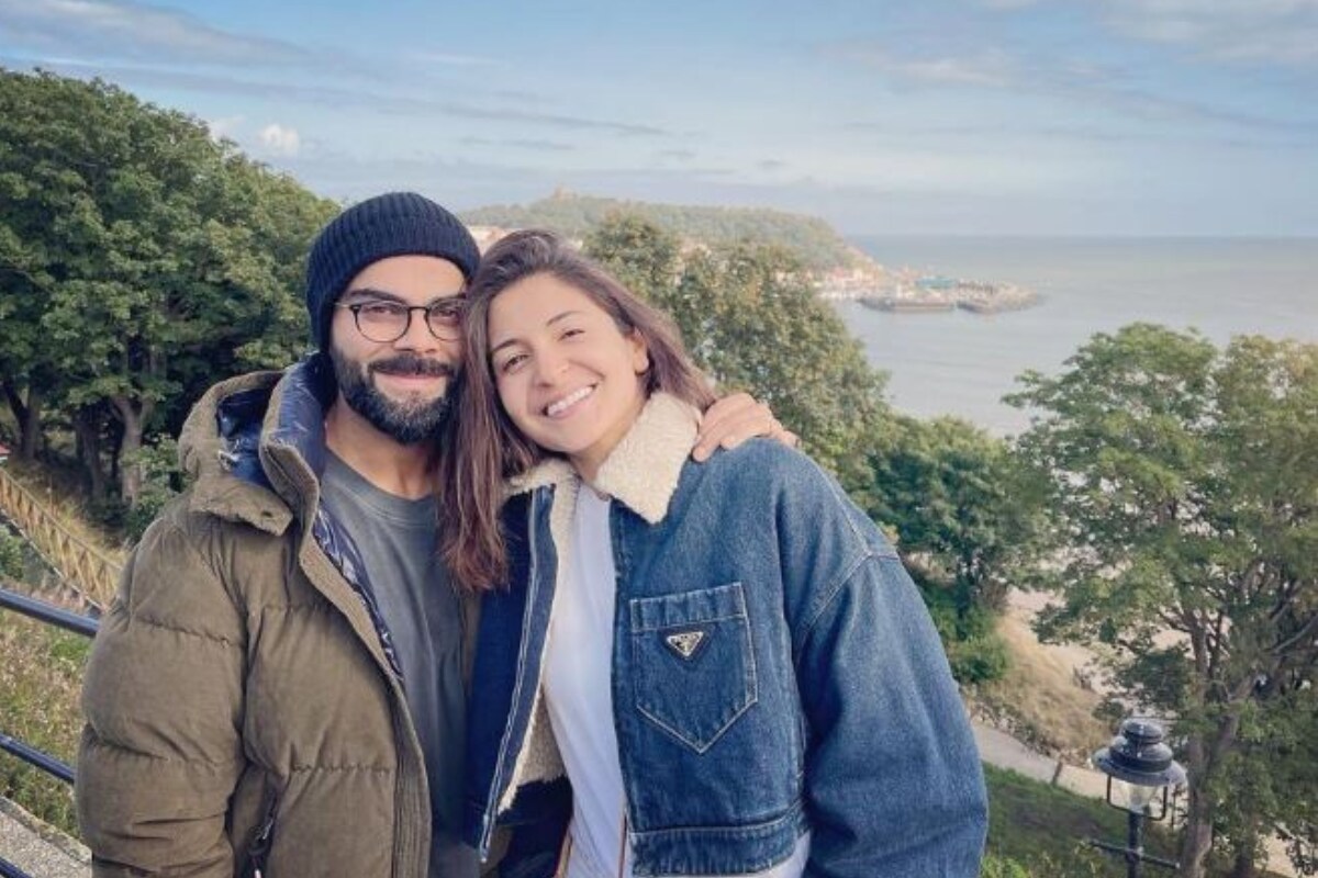 Virat Kohli's 'Awkward' Text to Anushka Sharma Before They Started Dating is 'Goals'