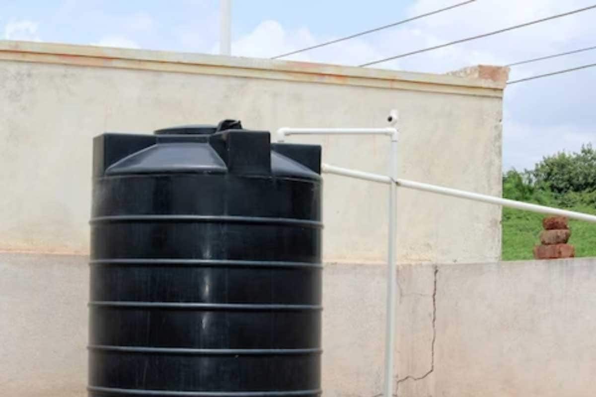 Explainer: Why water tanks are black, cylindrical and have stripes?