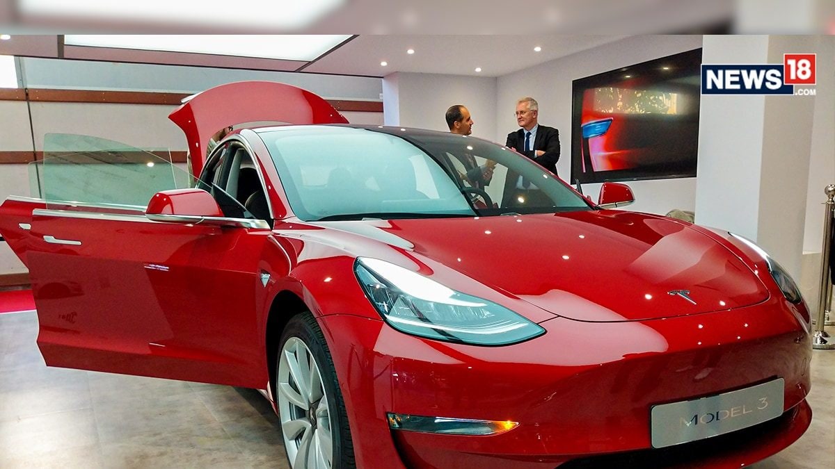 Tesla Removed Ultrasonic Parking Sensors From Model 3 And Y, Here 