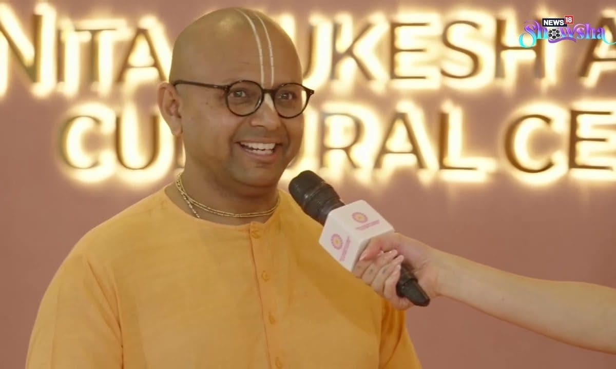 Swami Gaur Gopal Das In Awe Of NMACC, Praises 'The Great Indian Musical