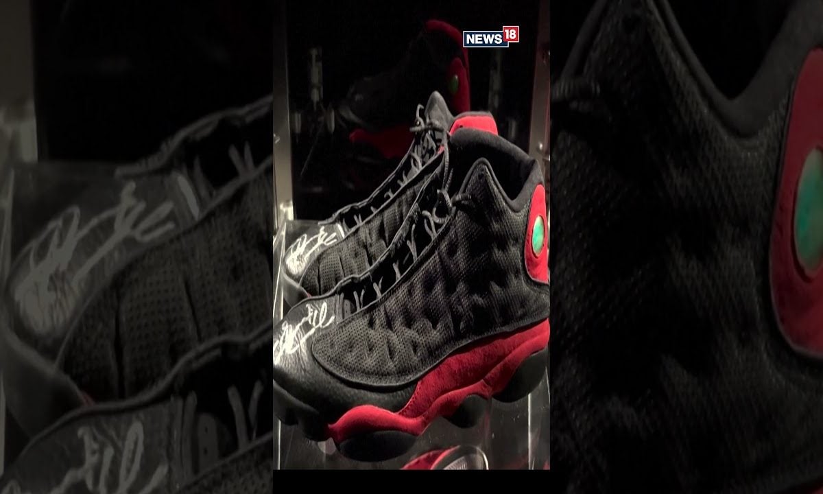 Michael Jordan's legendary Chicago Bulls jersey sells for record USD 10.1  million - India Today
